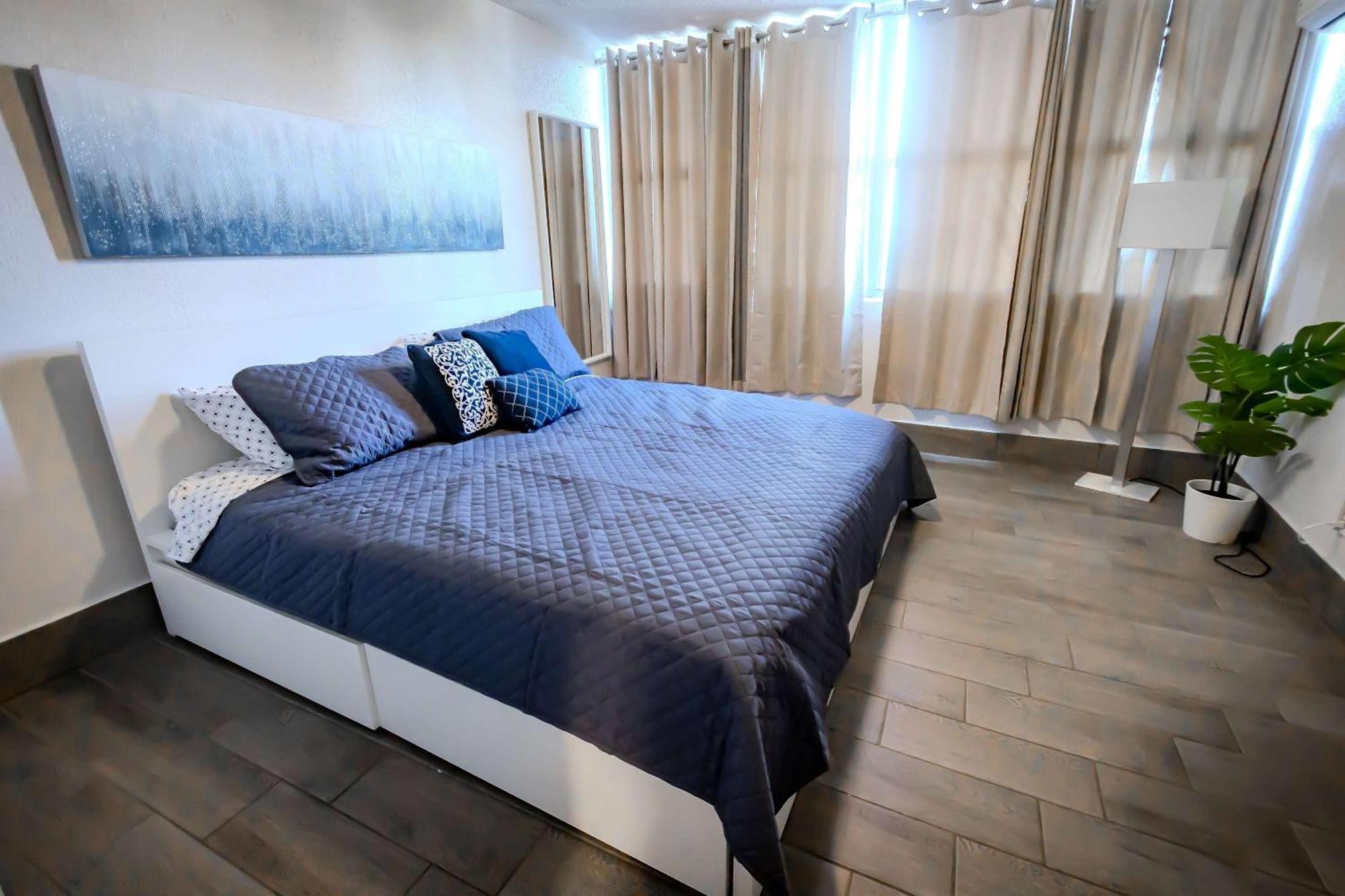 Sunset Paradise Cozy Beachfront Escape - Isla Verde San Juan Buitenkant foto